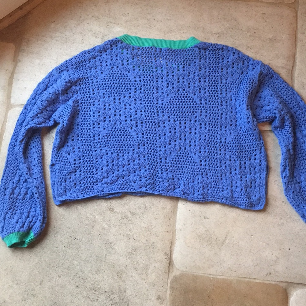 Free People 🌺 Crochet Crop Sweater Size Medium - Picture 4 of 8